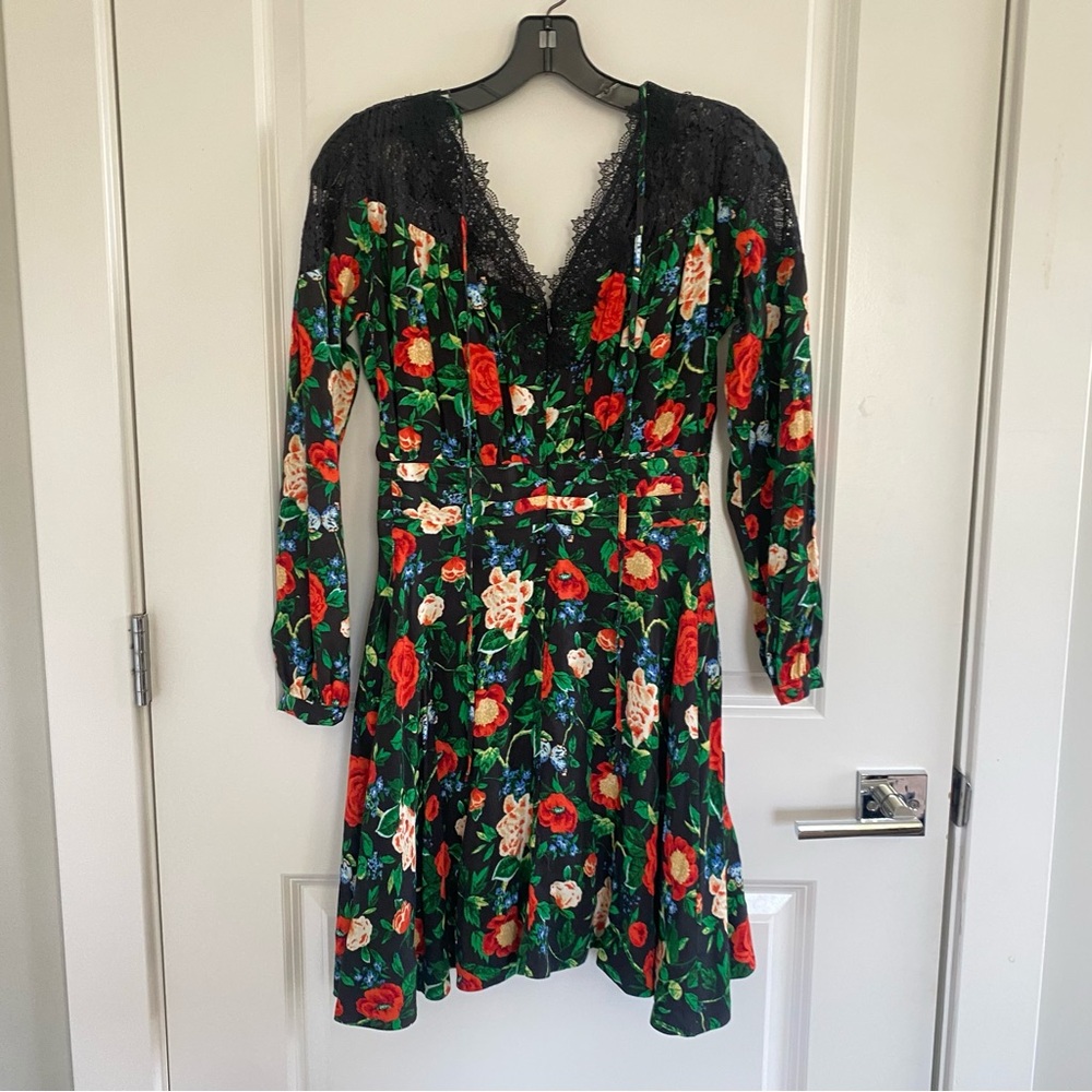 By Anthropologie Floral Lacy V-Neck Mini Dress NWT - Picture 4 of 7